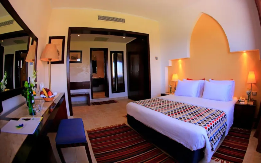 Sharm Club Beach Resort 4*-7