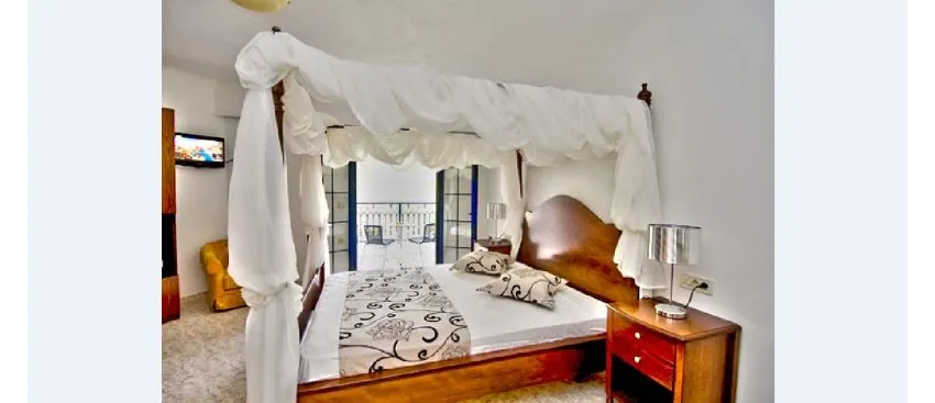 Golden Sun Hotel 4*-7