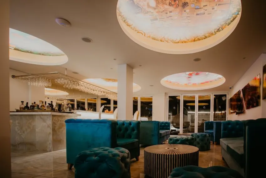 Hotel Napa Suites 4*-5