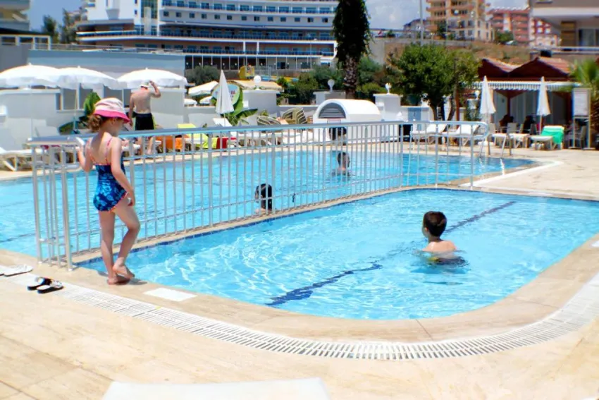 BORA BORA BUTIK HOTEL  3*-9