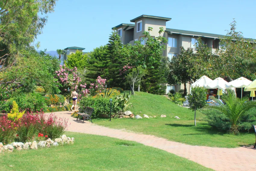 Senza Sunset Beach Hotel 5*-6