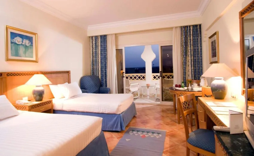Old Palace Salh Hasheesh 5*-7