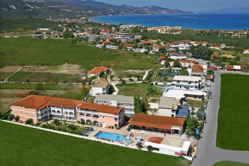 Plessas Palace 3*-3