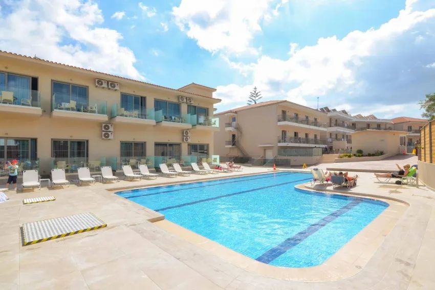 Karras Grande Resort 4*-6