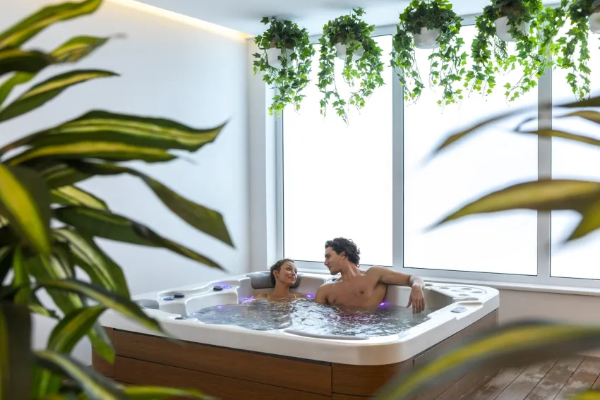 Leonardo Crystal Cove Hotel and Spa by the sea 4*-2