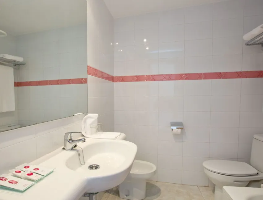 JS Hotel Miramar 3*-31