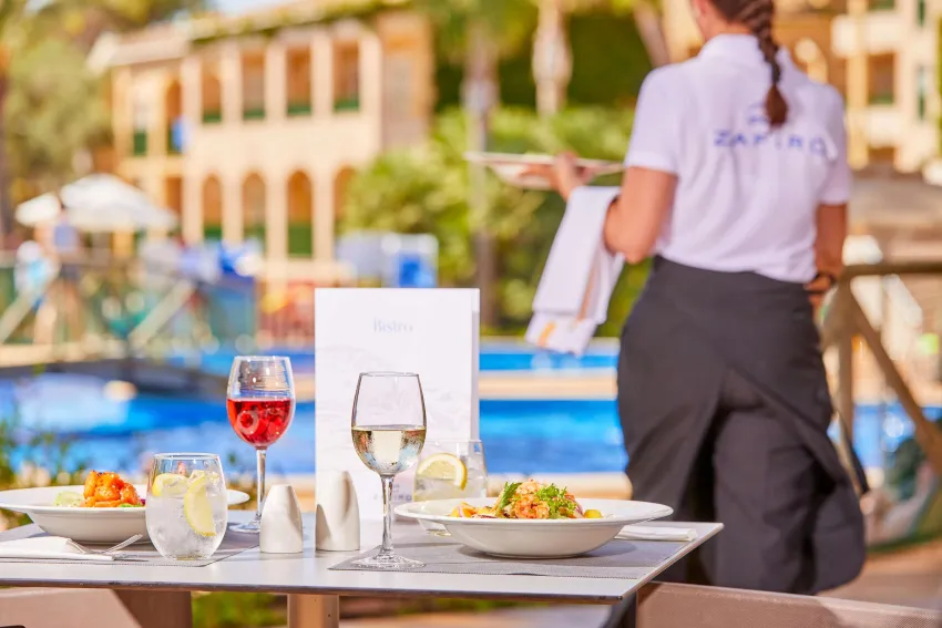 Zafiro Cala Mesquida 4*-59