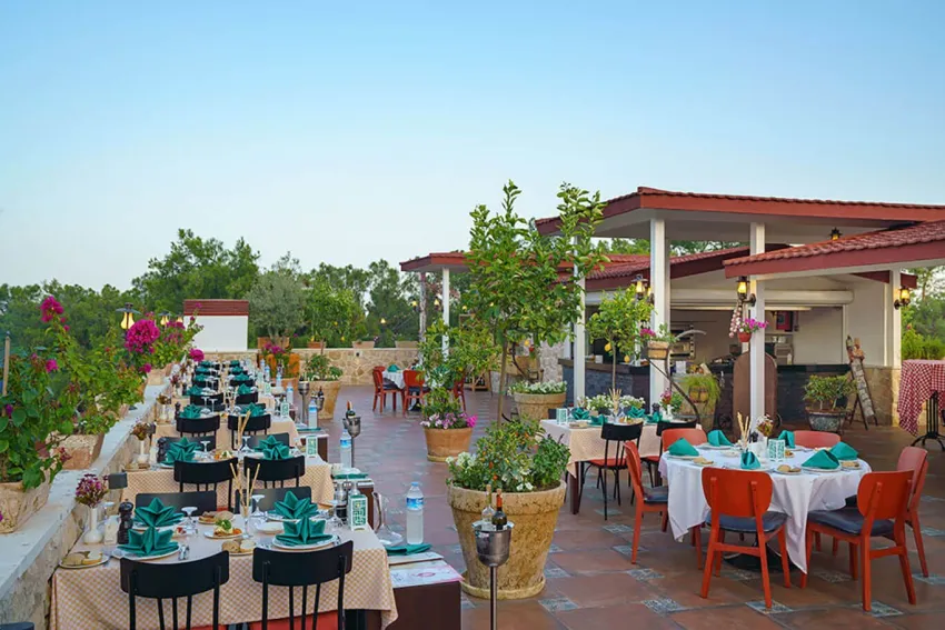 Pirates Beach Club 5*-11