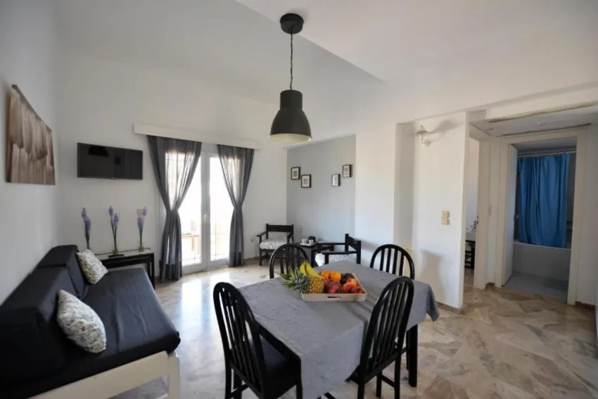 Anna Apartments 3*-7