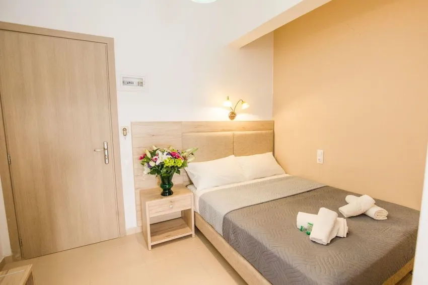 Mastorakis Studios 1*-19