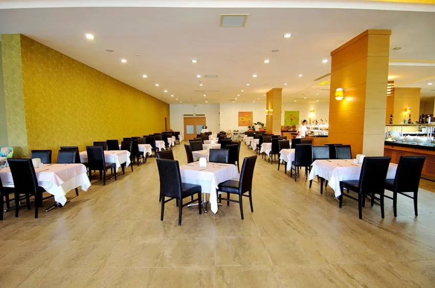 AMELIA BEACH RESORT & SPA  5*-5