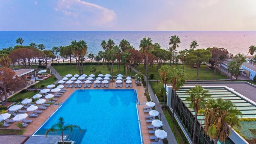 ACANTHUS & CENNET BARUT COLLECTION  5*-1