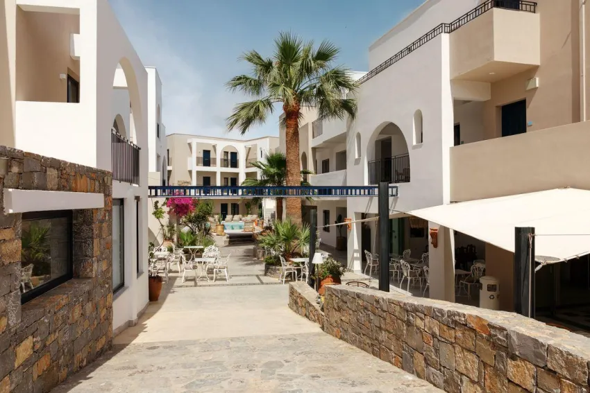 Nami Hotel & Suites 4*-69