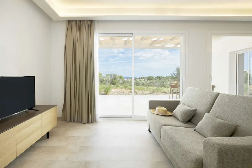 Iberostar Waves Cala Domingos 4*-11