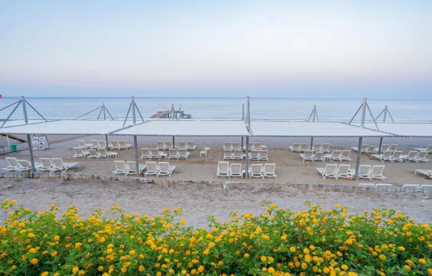 MASTER FAMILY CLUB  5*-13