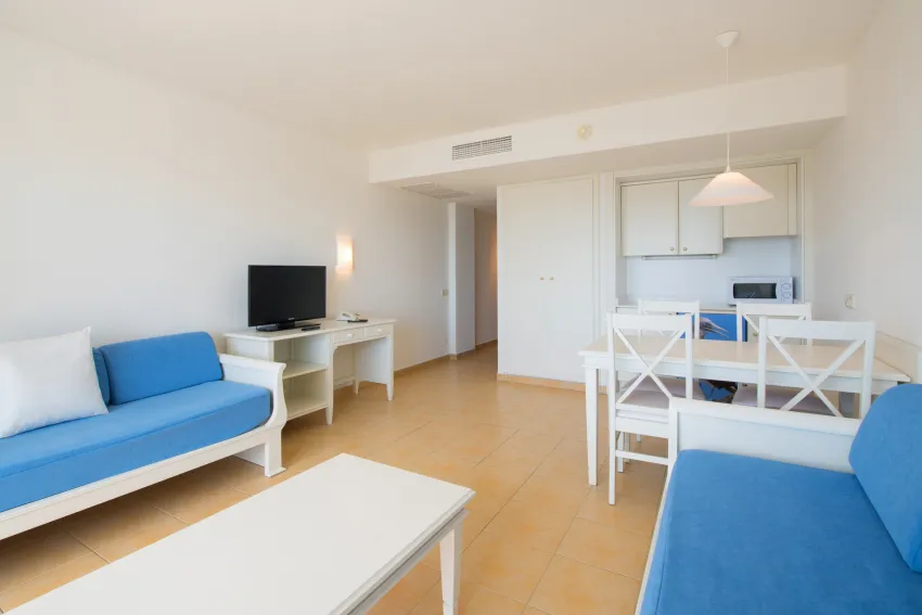 Iberostar Waves Ciudad Blanca 4*-135