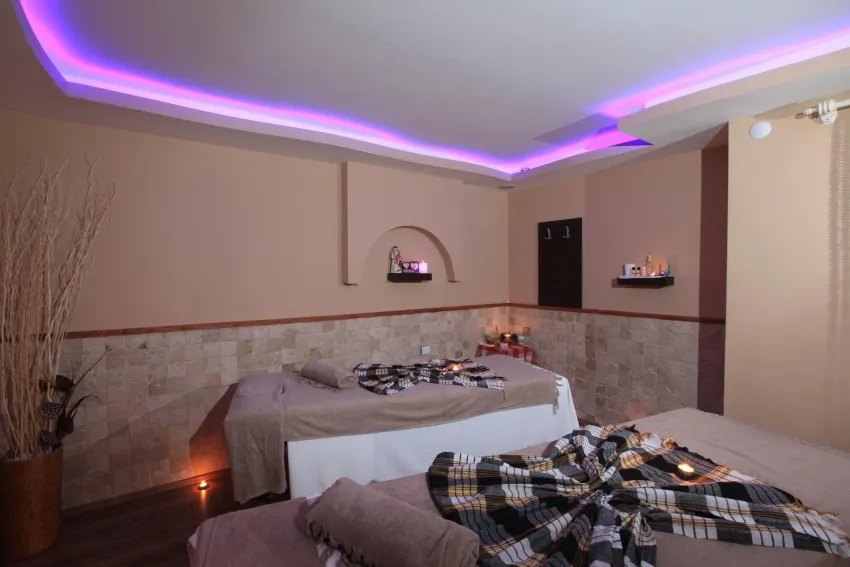 Eftalia Downtown 4*-6