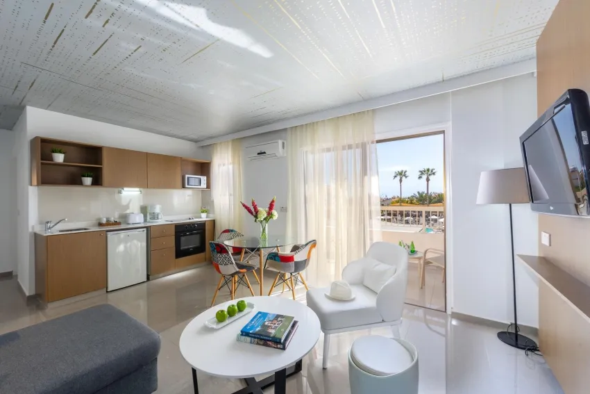 King Jason Paphos by Louis Hotels (Adults Only) 4*-31