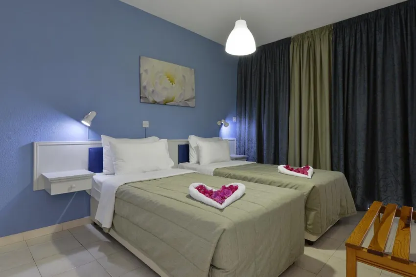 Napa Prince Hotel Apartments 3*-15