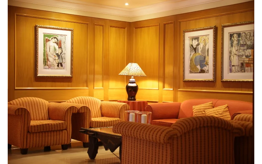 Hotel y Apartamentos Casablanca 3*-5