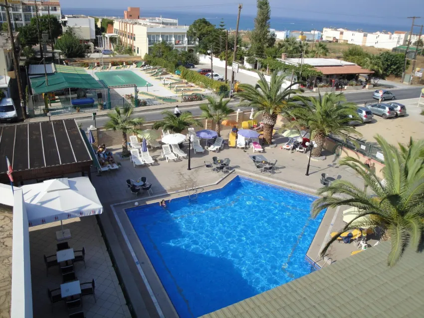 Palladion Hotel 3*-4