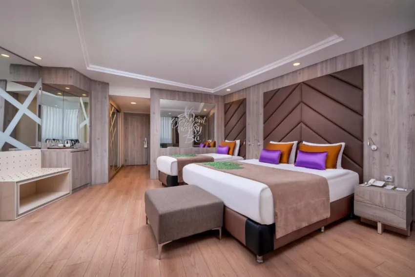 DELPHIN BE GRAND RESORT HOTEL  5*-81