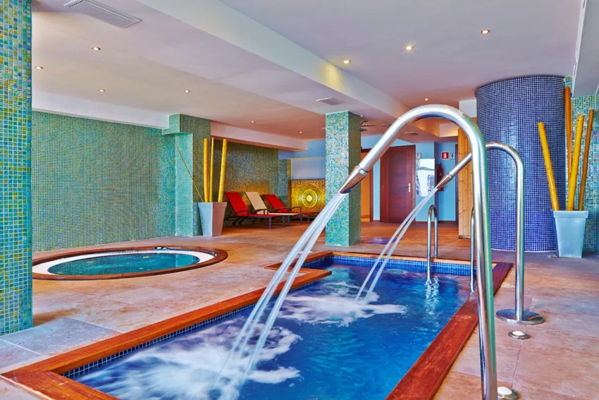 Flamboyan Caribe Hotel & Spa 4*-13
