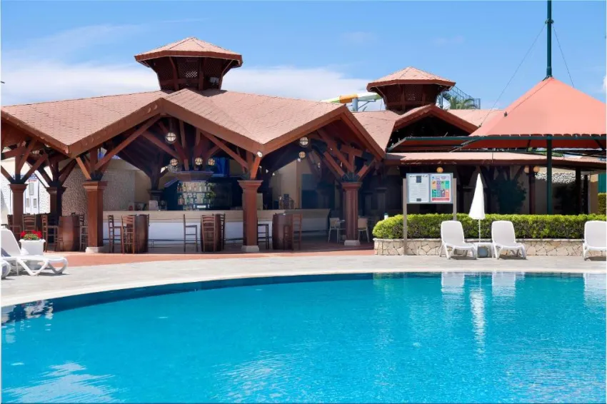 MIRAMARE QUEEN HOTEL  4*-24