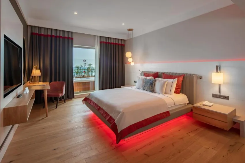 Lara Barut Collection 5*-10