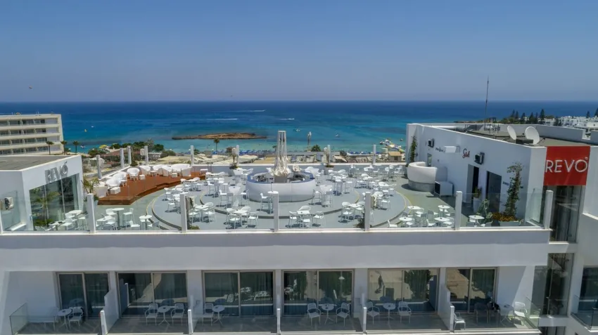 Protaras Plaza Hotel 3*-2