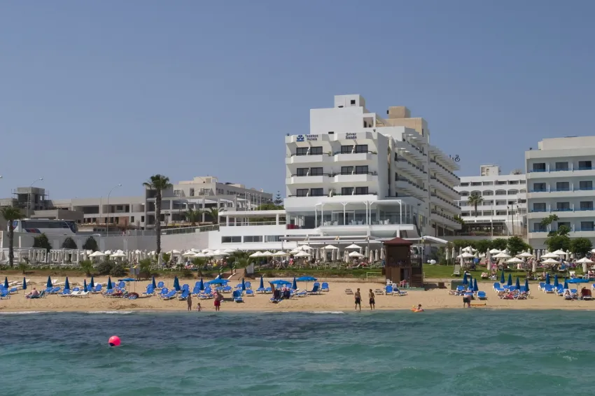 Silver Sands Beach Hotel 3*-6