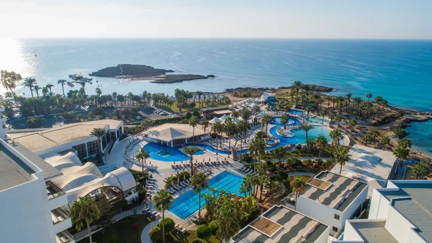Adams Beach Hotel 5*-6