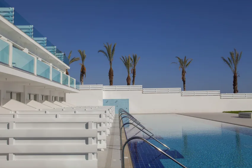 King Evelthon Beach Hotel and Resort 5*-12