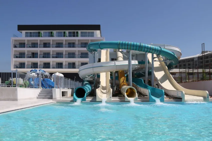 LONICERA WEST HOTEL  4*-2