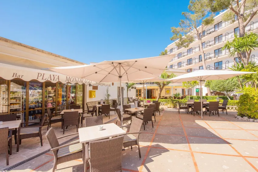 Playa Mondrago 3*-16