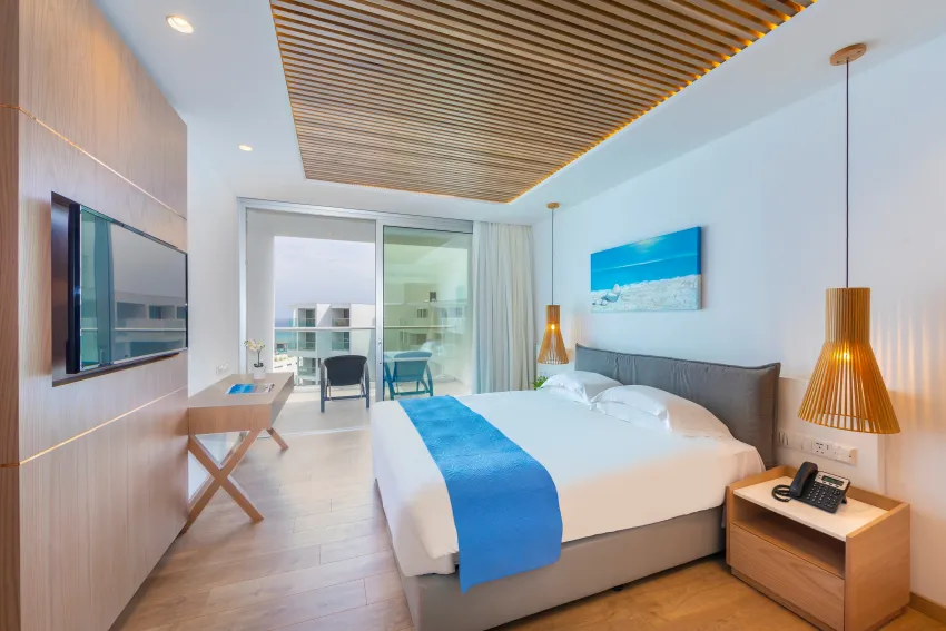 Limanaki Beach Hotel & Suites 4*-19