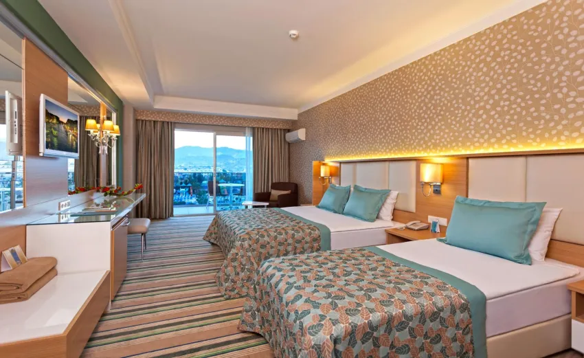 Royal Garden Beach Hotel 5*-10