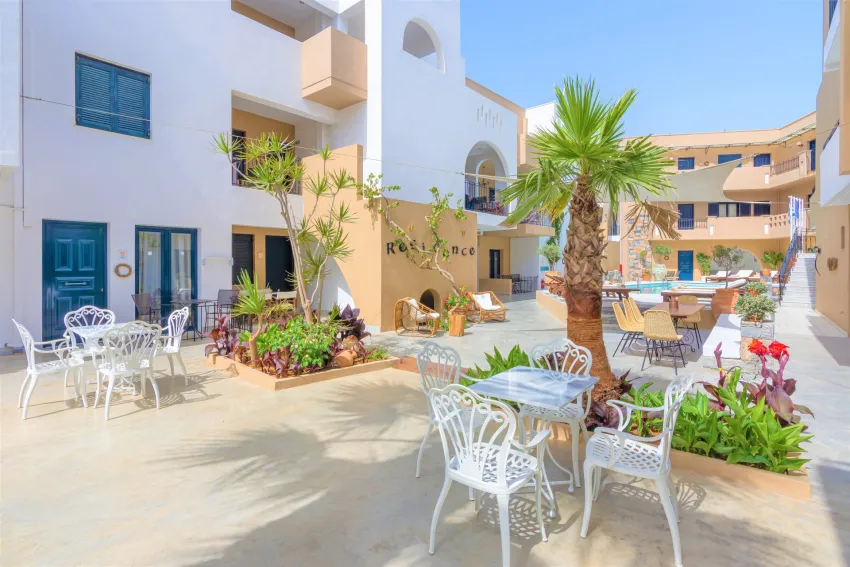 Nami Hotel & Suites 4*-3