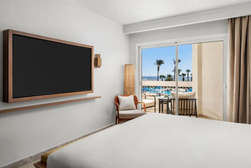 DOUBLETREE BY HILTON SHARM BAY RESORT BEACH SIDE  4*-138