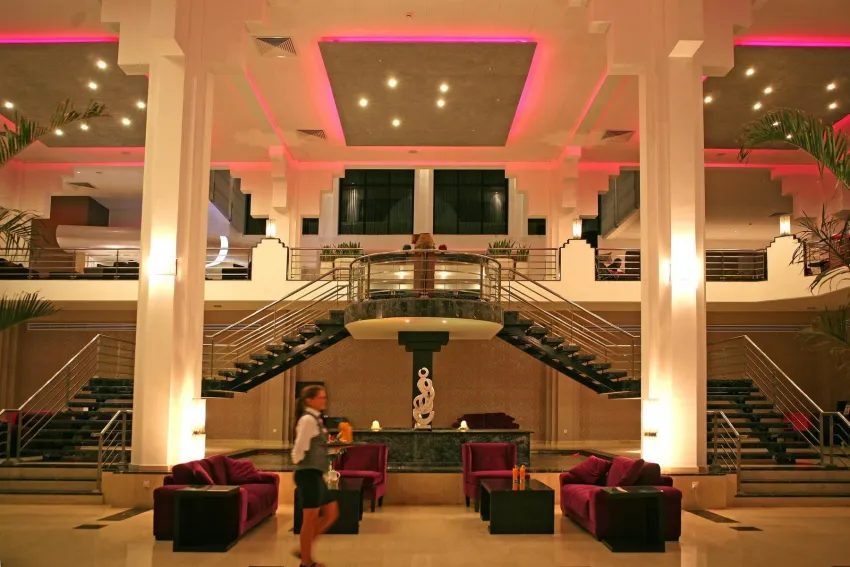 St. George Beach Hotel and Spa Resort - Adults Only 4*-4