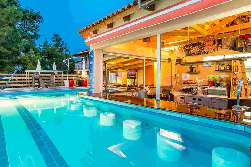 Savvas Hotel 3*-7