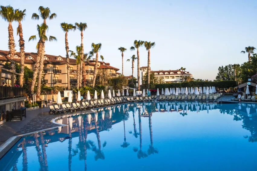 Alba Resort Hotel 5*-1