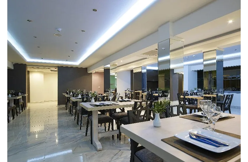 Mistral Bay Hotel 4*-24