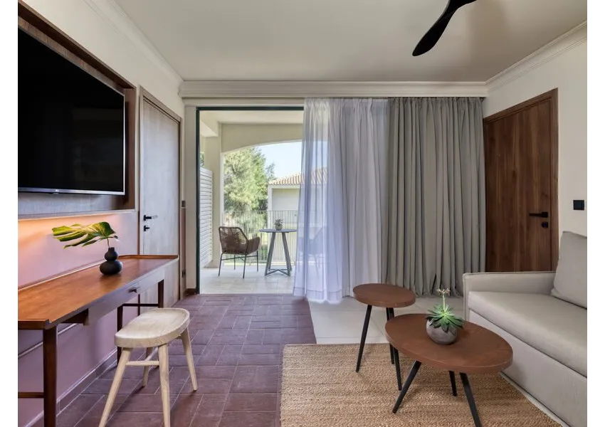 Domes Aulus Zante Autograph Collection 5*-66