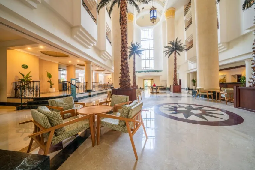 THE NORM ORIENTAL  5*-43