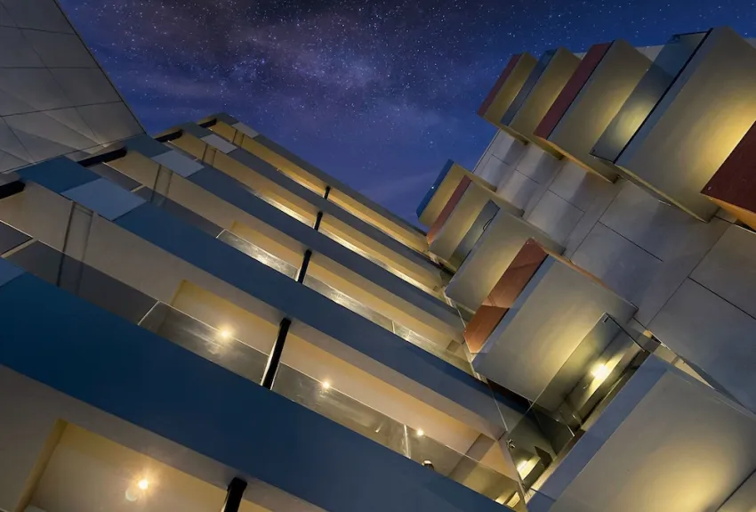 Hyperion City Hotel 4*-139