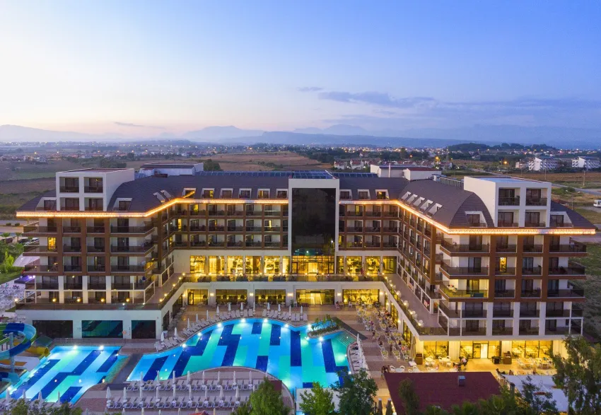 Glamour Resort & Spa Hotel 5*-1