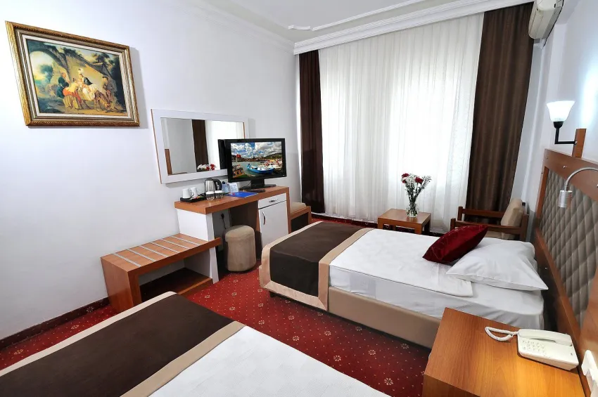 Ramira Beach Hotel 4*-9