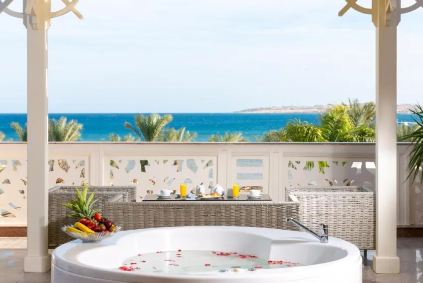PICKALBATROS PALACE RESORT  5*-9