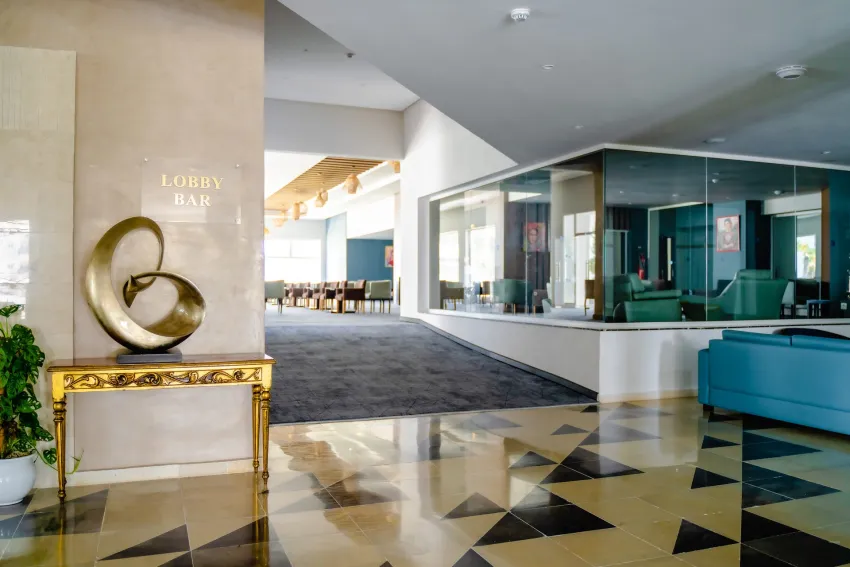 Blue Beach Golf & Spa 4*-18